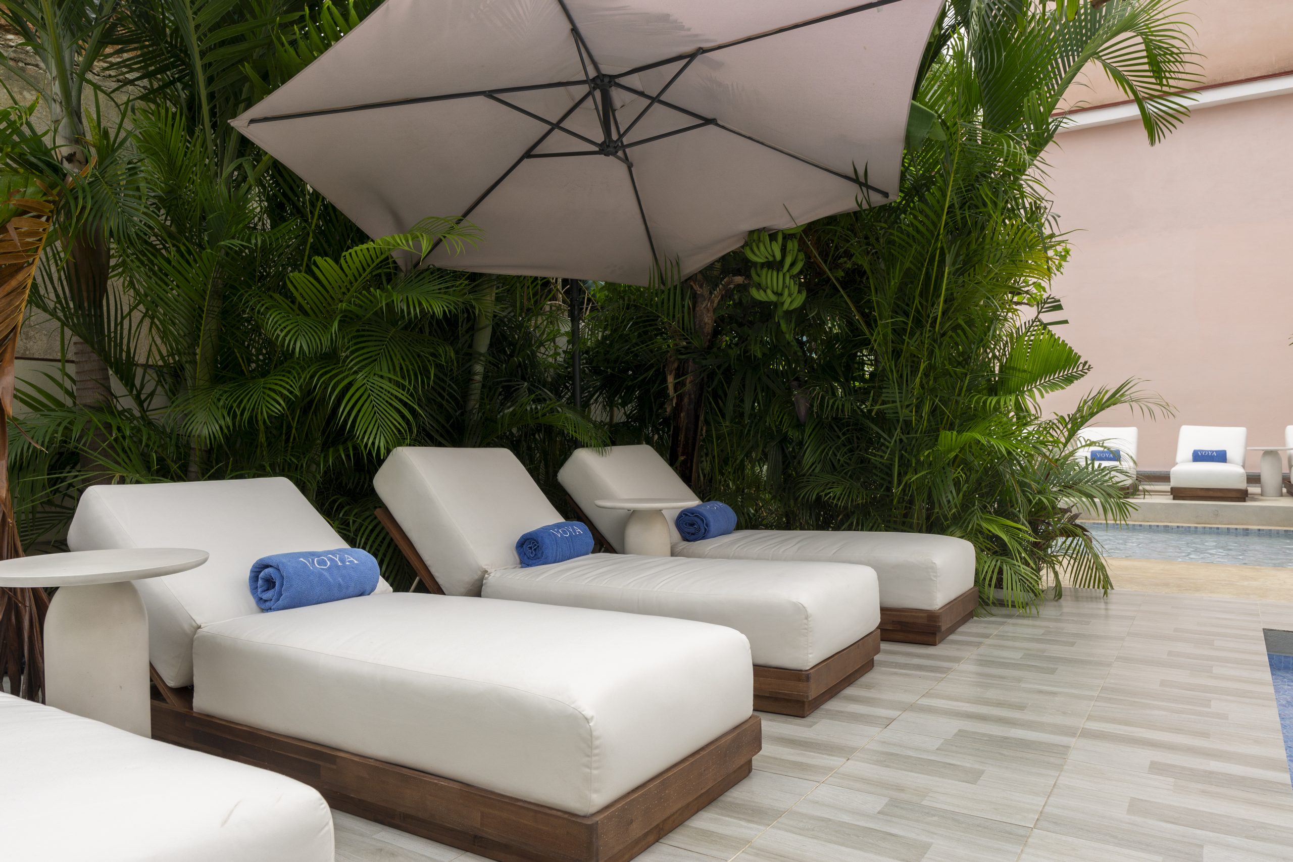 Mobiliario exterior para hoteles y espacios hospitality